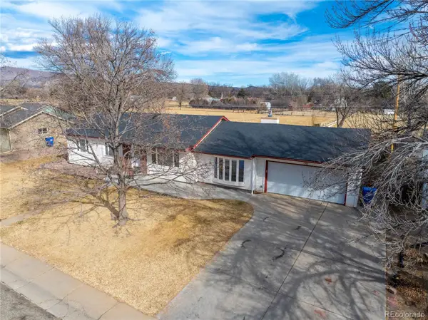 124 E Circle Drive, Canon City, CO 81212