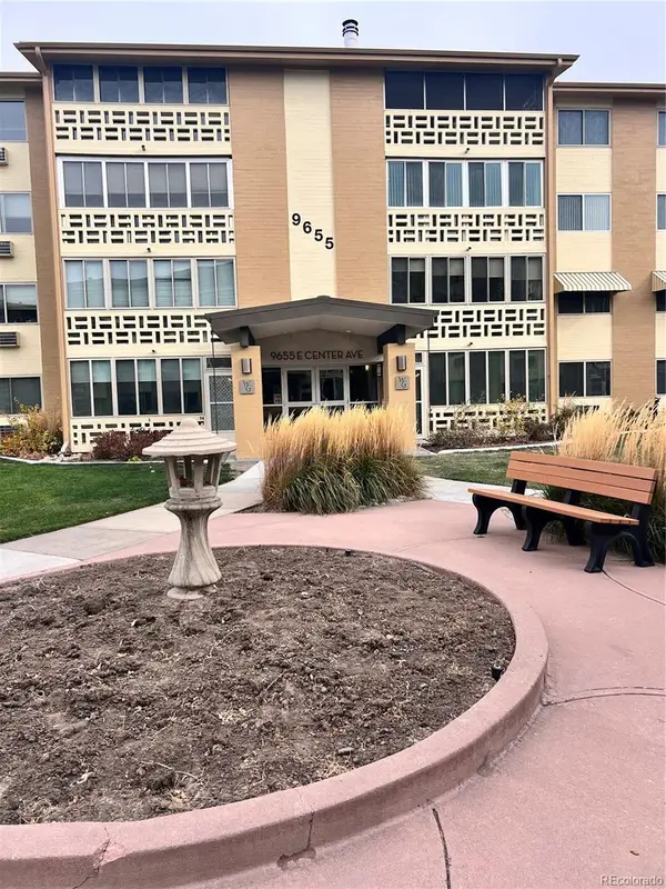 9655 E Center Avenue #3C, Denver, CO 80247