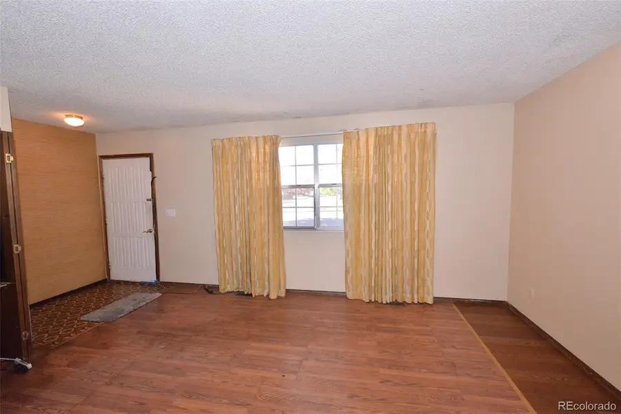 1055 Branding Iron Drive, Colorado Springs, CO 80915 - Image #2