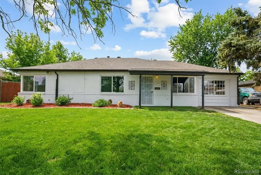 901 Racine Street, Aurora, CO 80011 - #2
