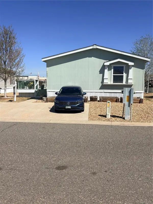 4605 Ashwood Street, Longmont, CO 80504