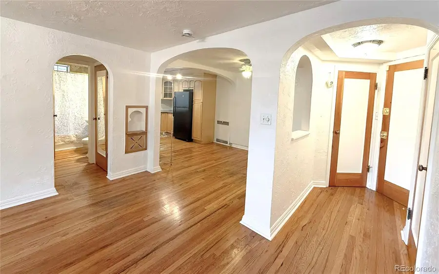 485 S Logan Street #16, Denver, CO 80209 - Image #2