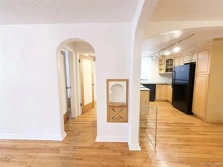 485 S Logan Street #16, Denver, CO 80209 - Image #3