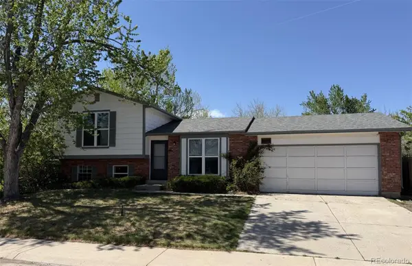 8975 W Teton Circle, Littleton, CO 80128
