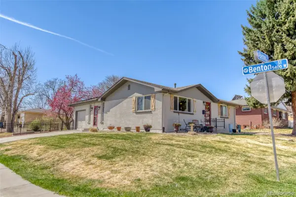 6594 Benton Circle, Arvada, CO 80003