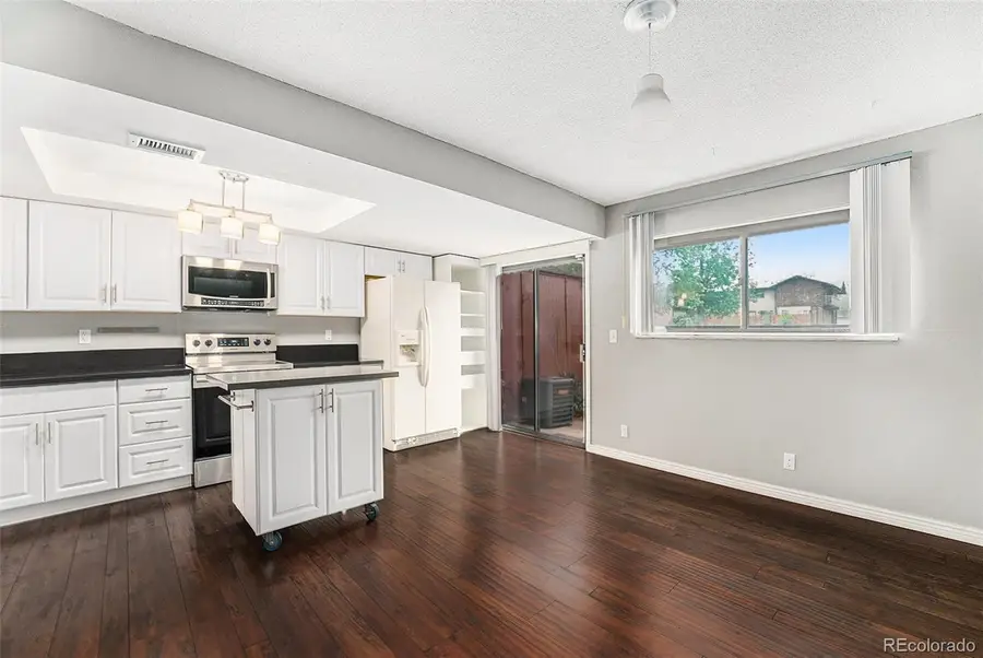 1273 S Crystal Way, Aurora, CO 80012 - Image #2