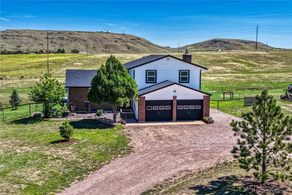 12658 Mesa View Road, Larkspur, CO 80118