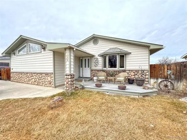 206 E Rangely Avenue, Rangely, CO 81648