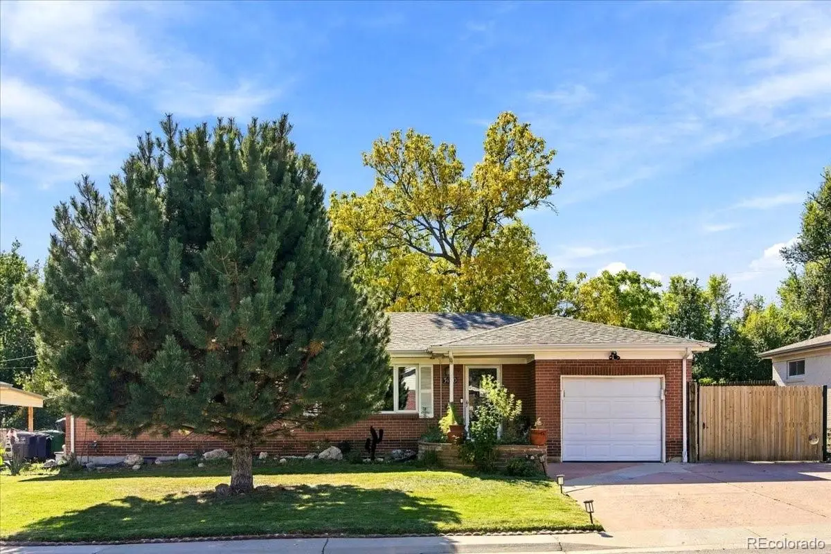 3150 W Layton, Englewood, CO 80110 - #1