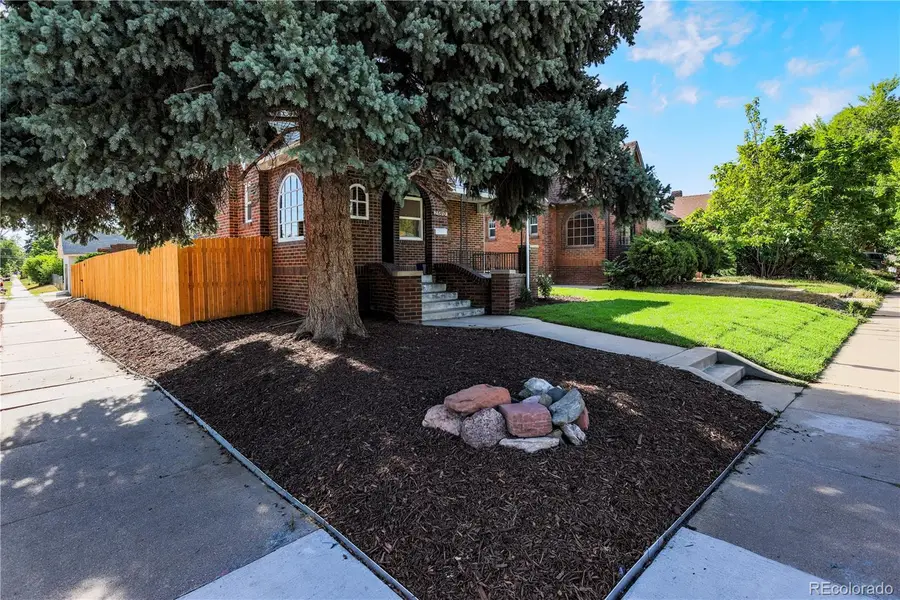 2590 Grape Street, Denver, CO 80207 - #2