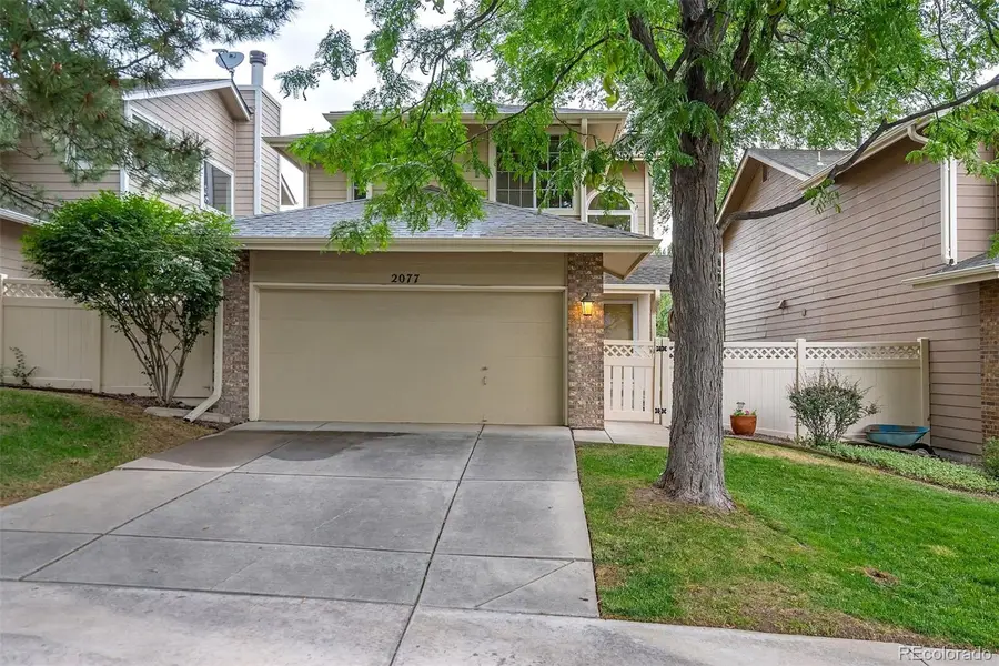2077 E Phillips Place, Littleton, CO 80122 - #3