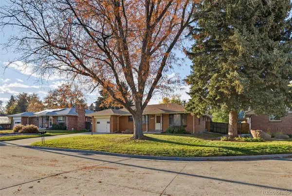 2555 Lewis Court, Lakewood, CO 80215