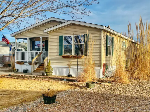 10658 Bald Eagle Circle, Longmont, CO 80504