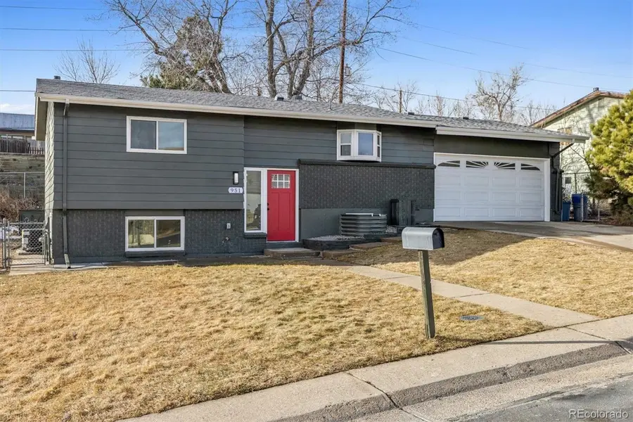 951 S Briarwood Drive, Lakewood, CO 80226 - Image #2