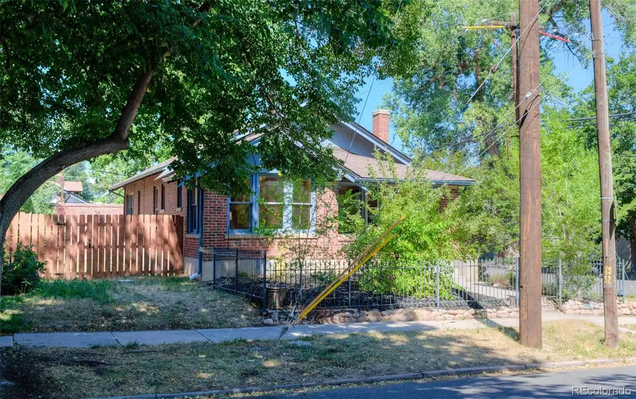 4660 E 16th Avenue, Denver, CO 80220 - #3