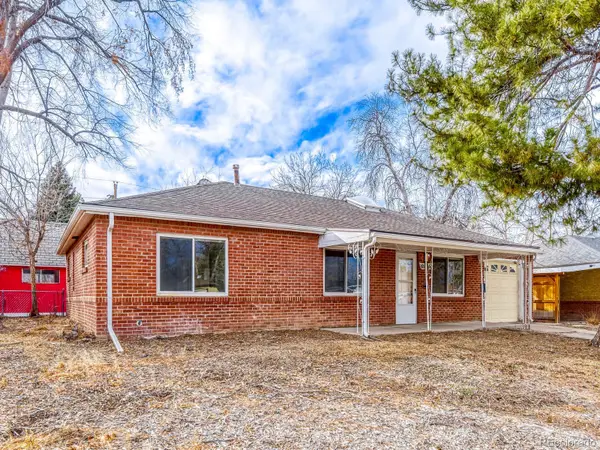 1067 Tucson Street, Aurora, CO 80011