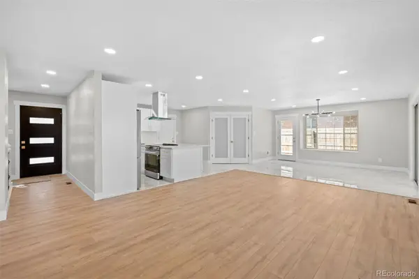 300 S Kendall, Denver, CO 80226