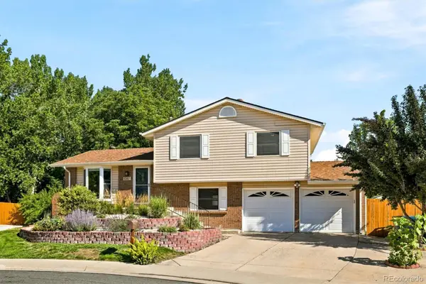 9387 W Iowa Circle, Lakewood, CO 80232
