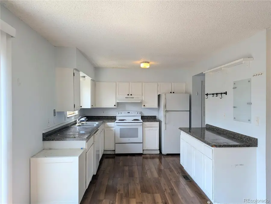 5661 S Lowell Boulevard, Littleton, CO 80123 - #3
