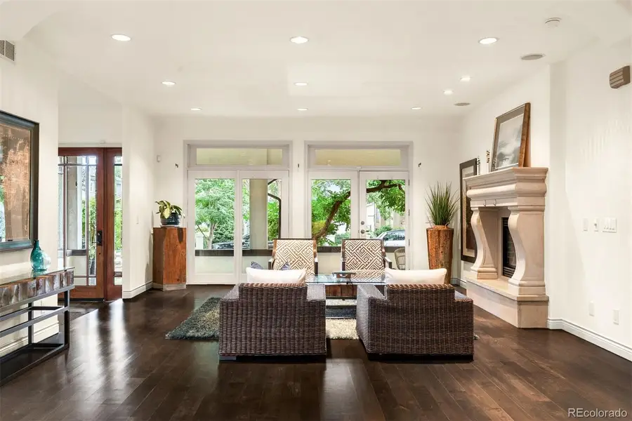 960 S High, Denver, CO 80209 - #2