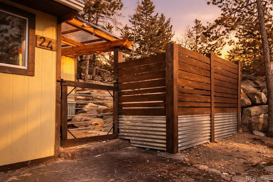 24 Signal Rock Road, Golden, CO 80403 - #3