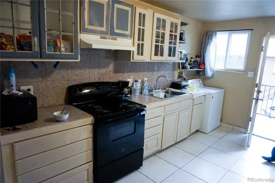 5530 W 3rd, Lakewood, CO 80226 - #3