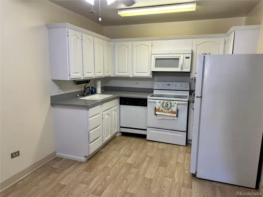 775 S Alton Way #1C, Denver, CO 80247 - Image #2