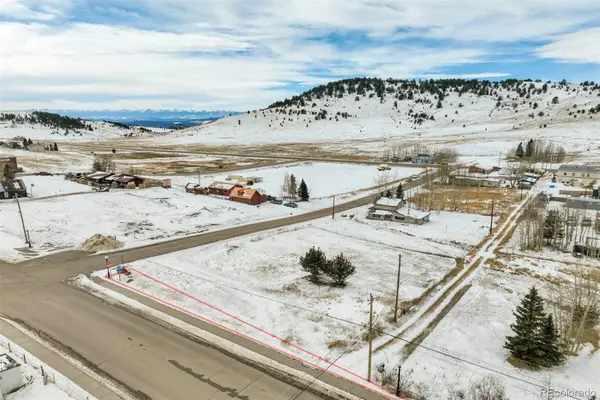 305 W Bennett Avenue, Cripple Creek, CO 80813