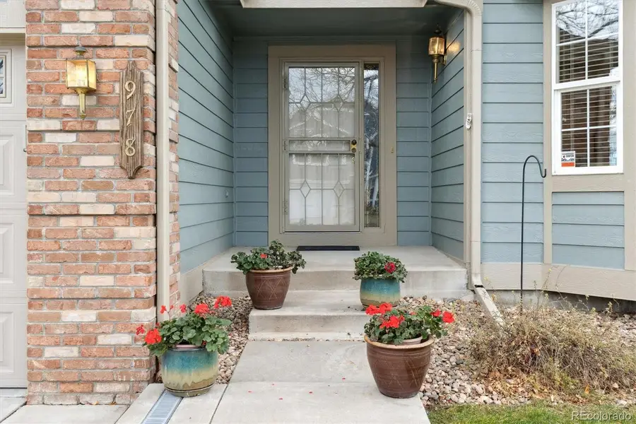 978 Sage Sparrow Circle, Highlands Ranch, CO 80129 - Image #2