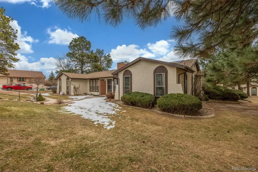 406 Valley Hi Circle #B, Colorado Springs, CO 80910 - Image #3