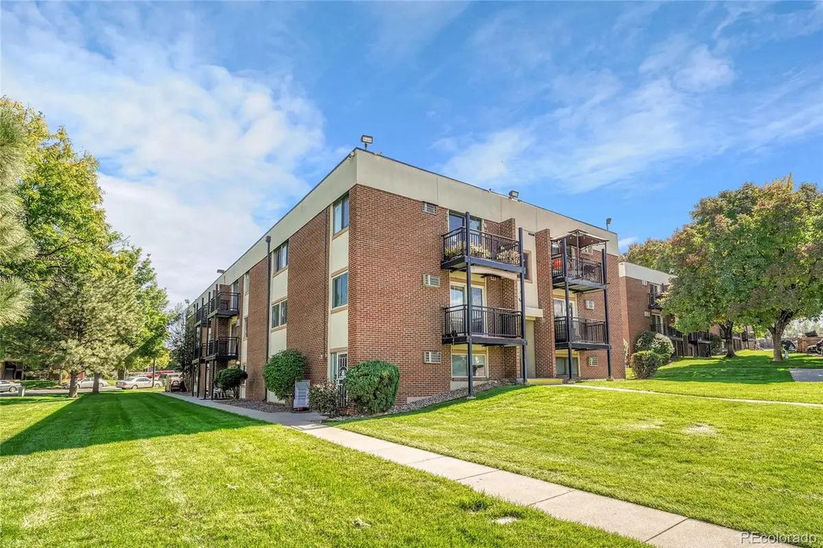 5995 W Hampden Avenue #14J, Denver, CO 80227 - Image #1