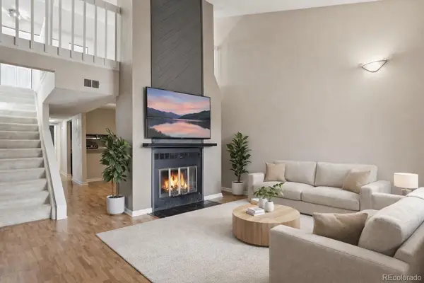 540 S Forest Street #3-201, Denver, CO 80246