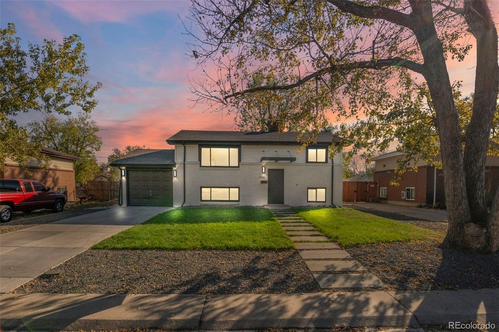 3100 Abilene Street, Aurora, CO 80011 BHGRE