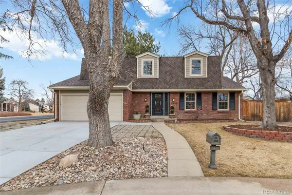 8446 E Hinsdale Drive, Centennial, CO 80112