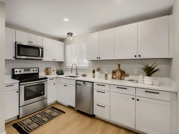 7782 W Glasgow Place, Littleton, CO 80128