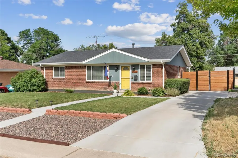 2562 S Quitman Street, Denver, CO 80219 - #2