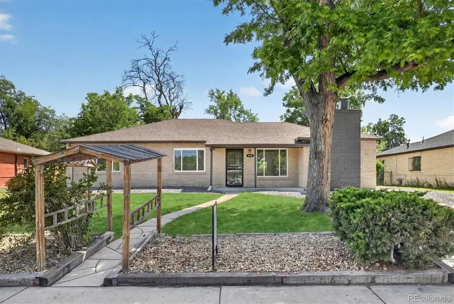 900 Quentin Street, Aurora, CO 80011 - #2