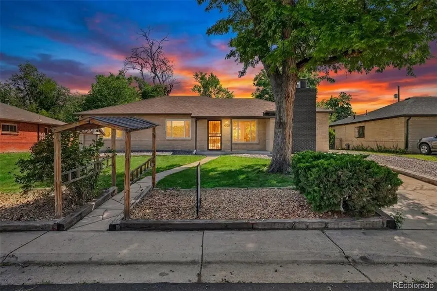 900 Quentin Street, Aurora, CO 80011 - #3