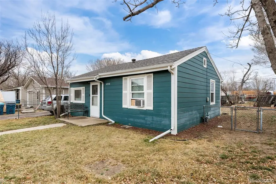 5997 Magnolia Street, Commerce City, CO 80022 - #2