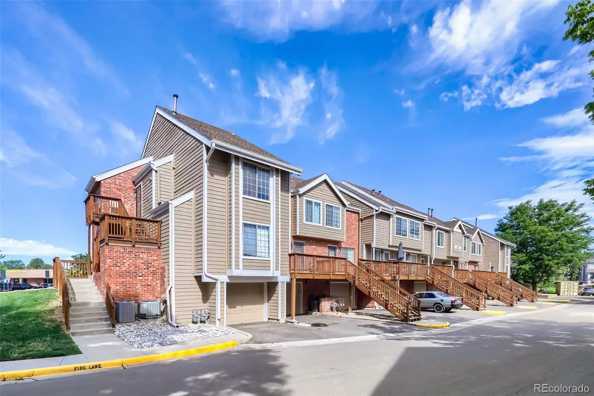 2295 S Pitkin Way #F, Aurora, CO 80013 - #1