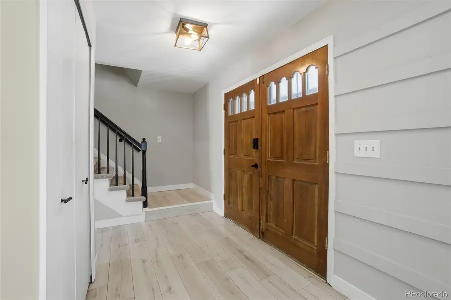 5716 S Lisbon Way, Centennial, CO 80015 - Image #2