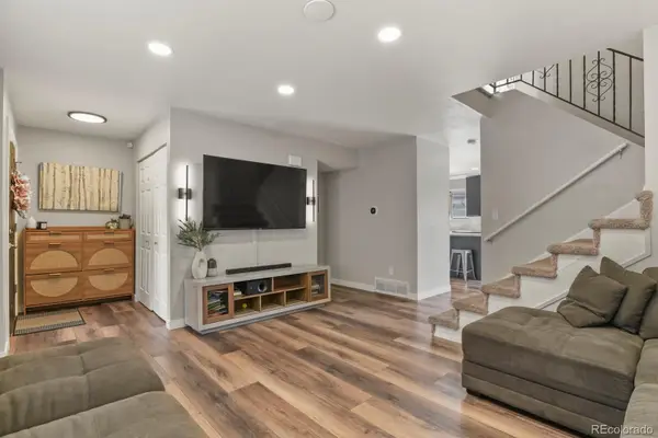 6737 S Race Street, Centennial, CO 80122