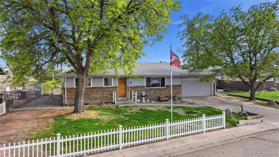 424 W Union Avenue, La Salle, CO 80645 - #2
