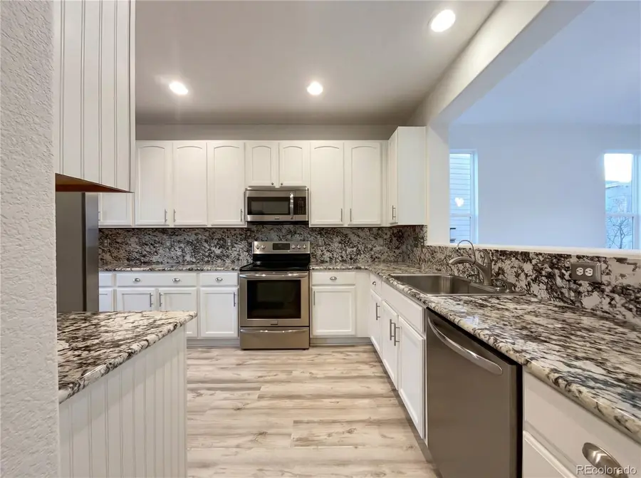 10468 Olathe Way, Commerce City, CO 80022 - Image #2