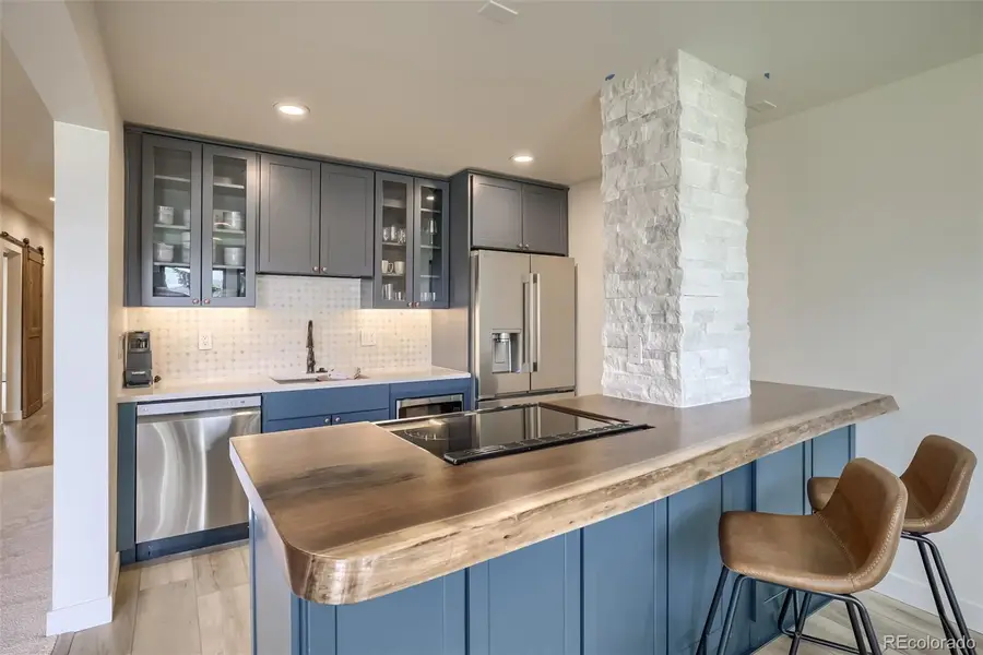 160 E La Bonte #303, Dillon, CO 80435 - #2