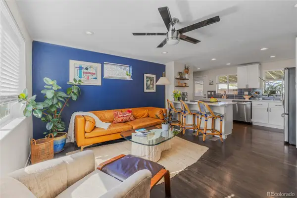 3011 Oneida Street, Denver, CO 80207