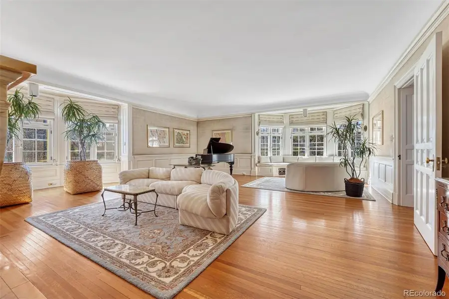 1415 N Cascade Avenue, Colorado Springs, CO 80907 - #3