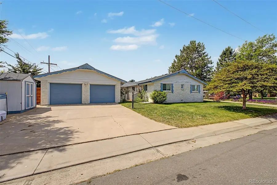 520 Iola Street, Aurora, CO 80010 - #2