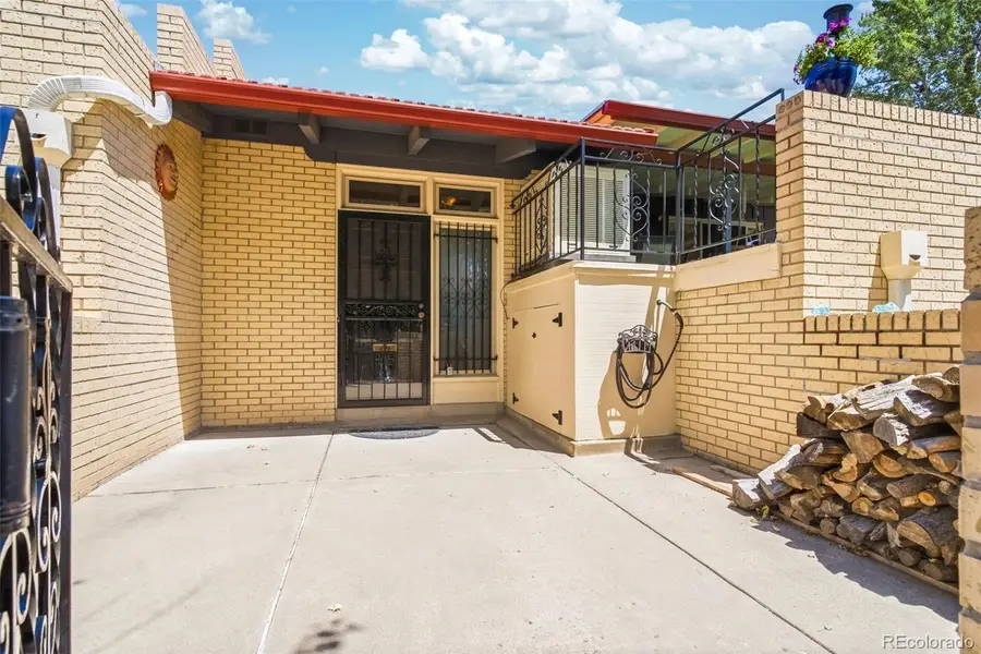 2654 S Ames Way, Lakewood, CO 80227 - #2