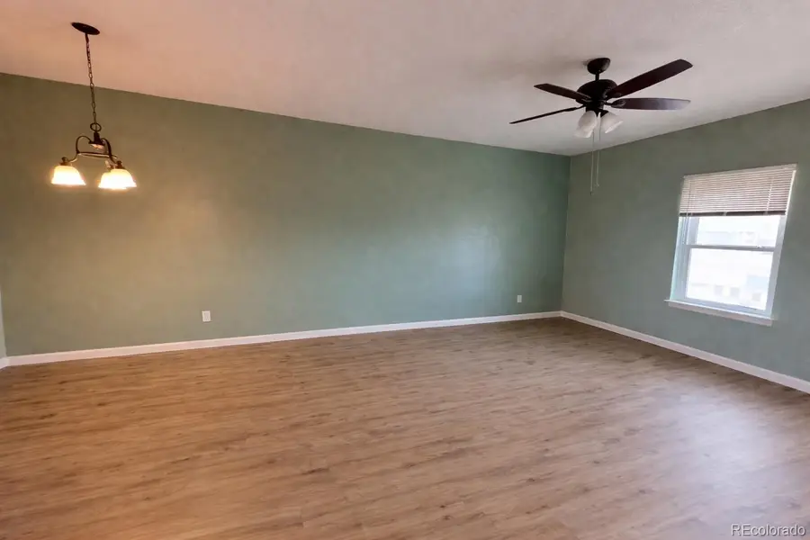 55699 E 31st Avenue, Strasburg, CO 80136 - #2